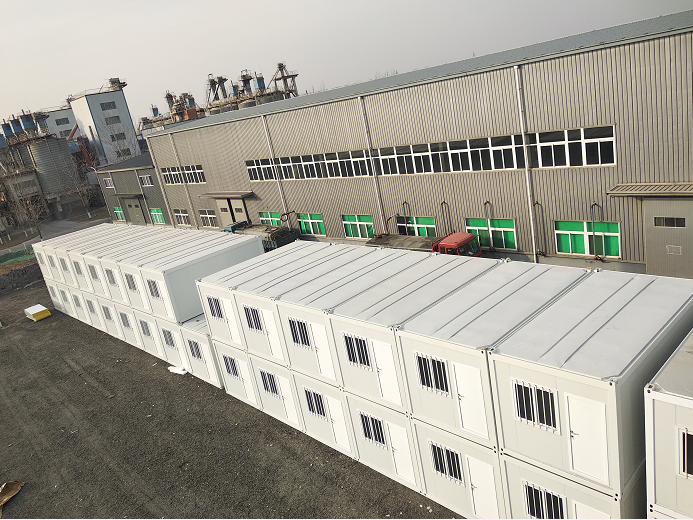 在這里集裝箱活動(dòng)房可買可租，靈活方便