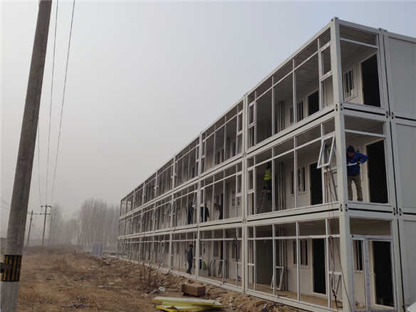 集裝箱一個(gè)多少錢(qián)一個(gè)？舊集裝箱多少錢(qián)一個(gè)？