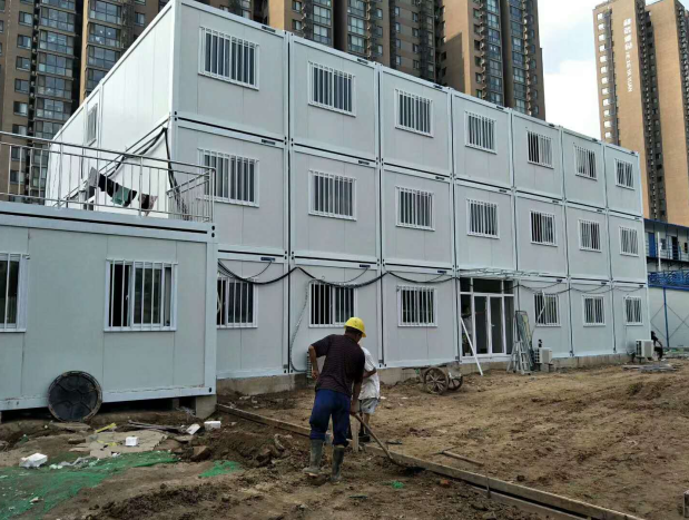 組裝式集成房屋各個方面有哪些普通房屋建筑沒有的特性優(yōu)勢，下面的文章中為您分享一下。